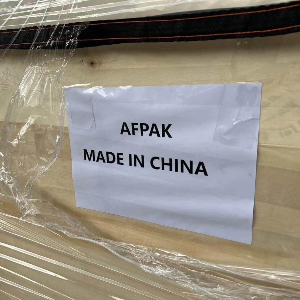 Vận chuyển máy đóng gói niêm phong viên cà phê HB210