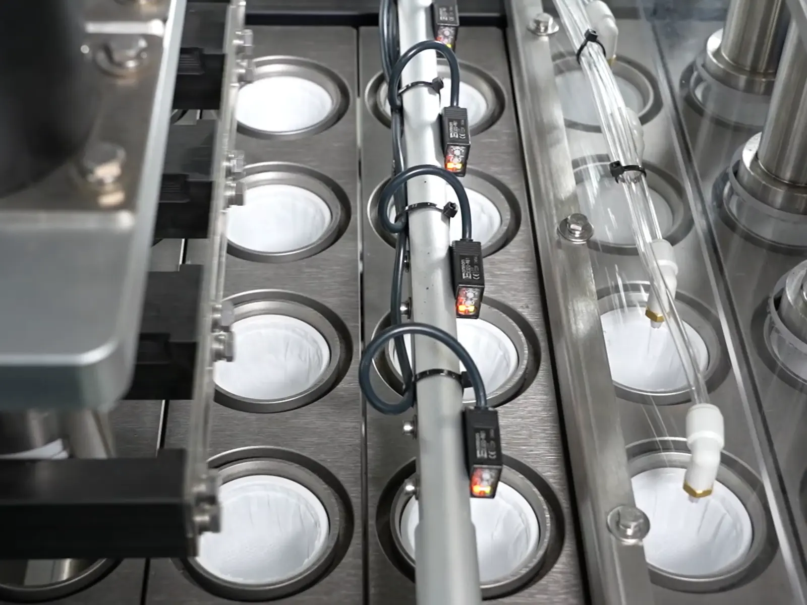 HB410 cup detection and nitrogen purging